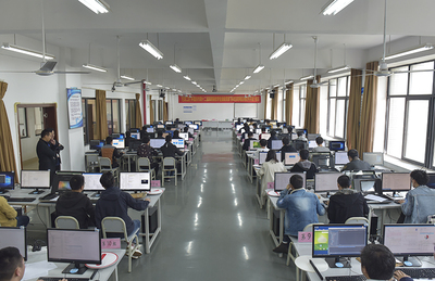 【市级技能大赛】喜报:我校学生在市级技能竞赛“移动互联网应用软件开发”赛项中荣获一等奖
